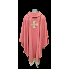 Casula colore rosa mod."Gioia" con Croce applicata.