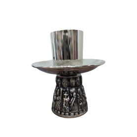 Set: Croce, Candelieri, calice, pisside e patena: 12 Apostoli