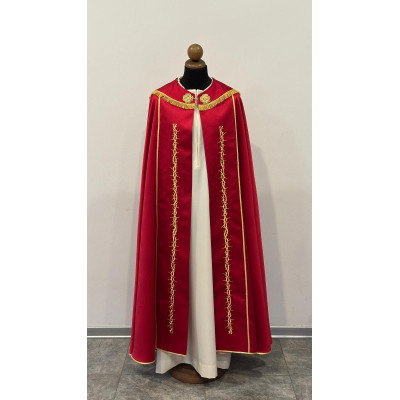 Piviale "Passio" colore rosso.