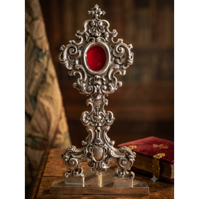 Reliquiario Benedetto XVI cm 41x18