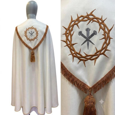 Piviale modello "Passio" col. Bianco