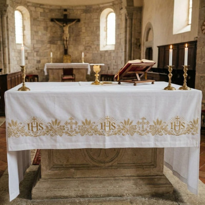 Tovaglia d'altare IHS cm 300 x 180.